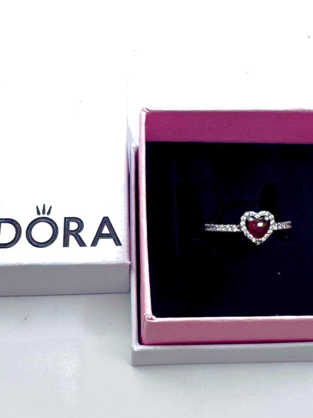 Pandora new authentic Sterling silver ALE red elevated heart Ring size 7